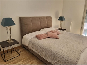 t2 à la vente -   01210  FERNEY VOLTAIRE, surface 47 m2 vente t2 - UBI466139666